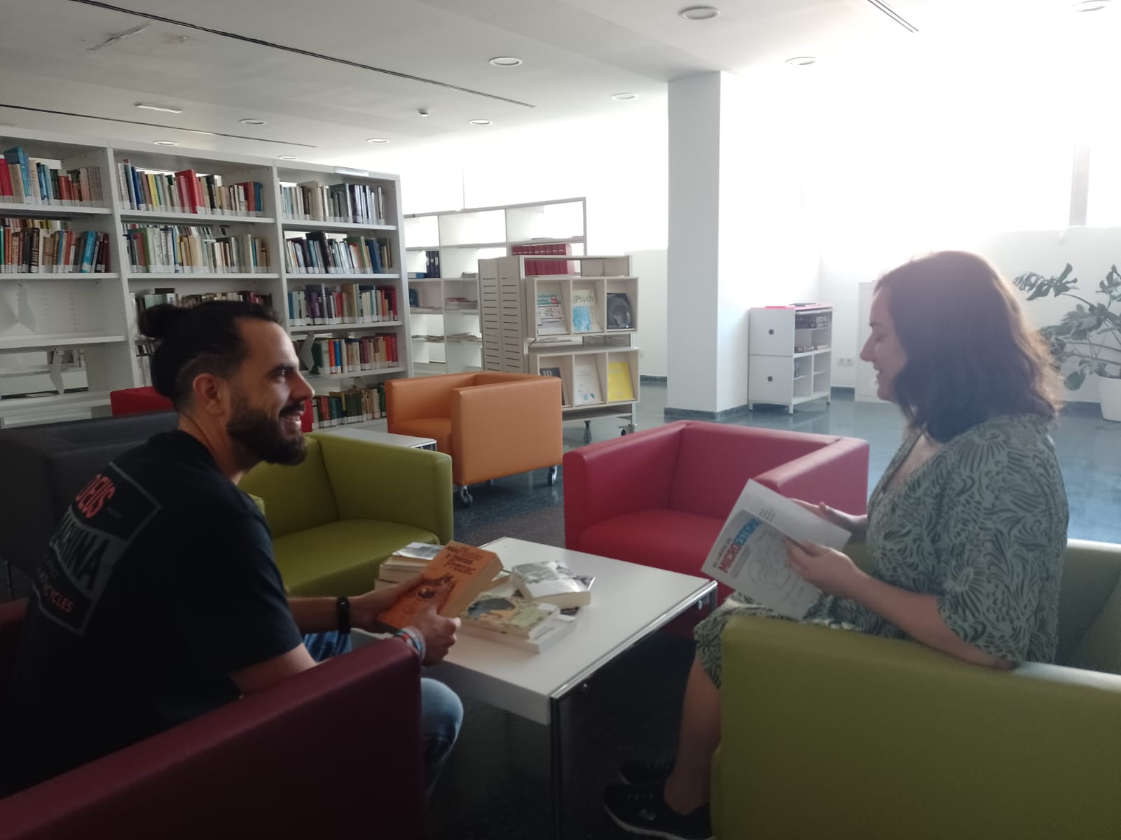 Entrevistando a Aurora en BiblioCreap