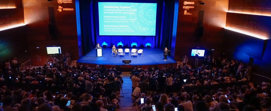 Vista general de la sala de cámara del Kursaal donde se ha celebrado la inauguración del Congreso.