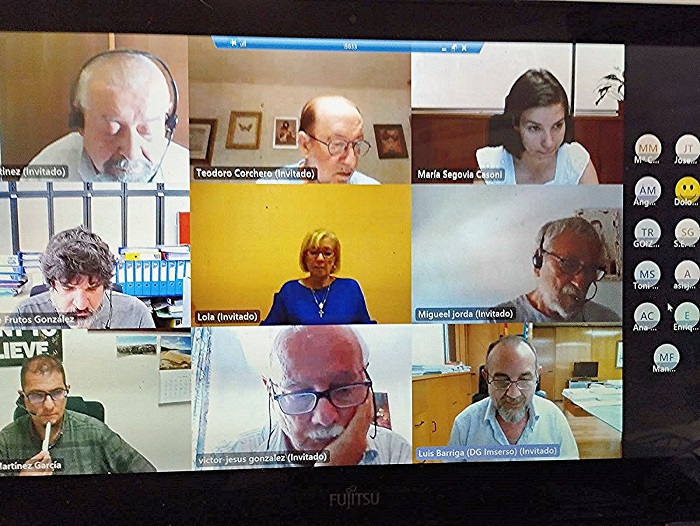 Imagen de los miembros de la Comisión Permanente del Consejo Estatal de las Personas Mayores