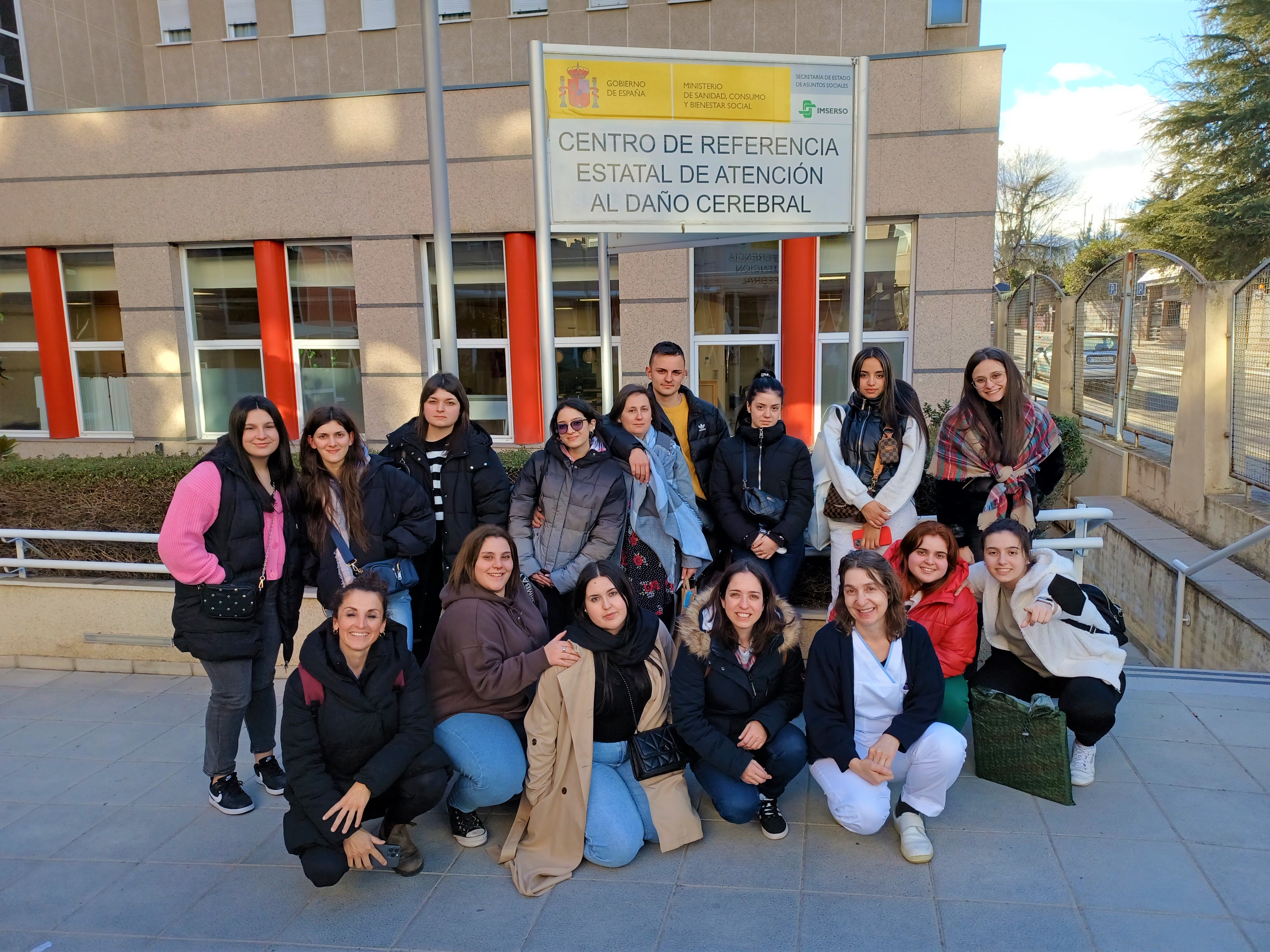 Estudiantes del IES Lois Peña Novo visitando el Ceadac