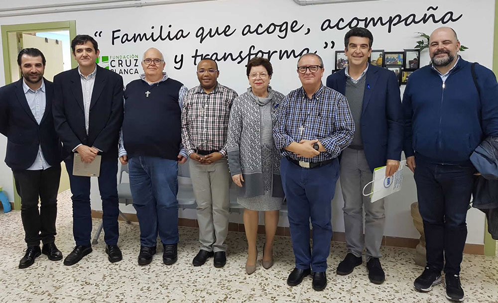 Foto de familia con Salvadora Mateos