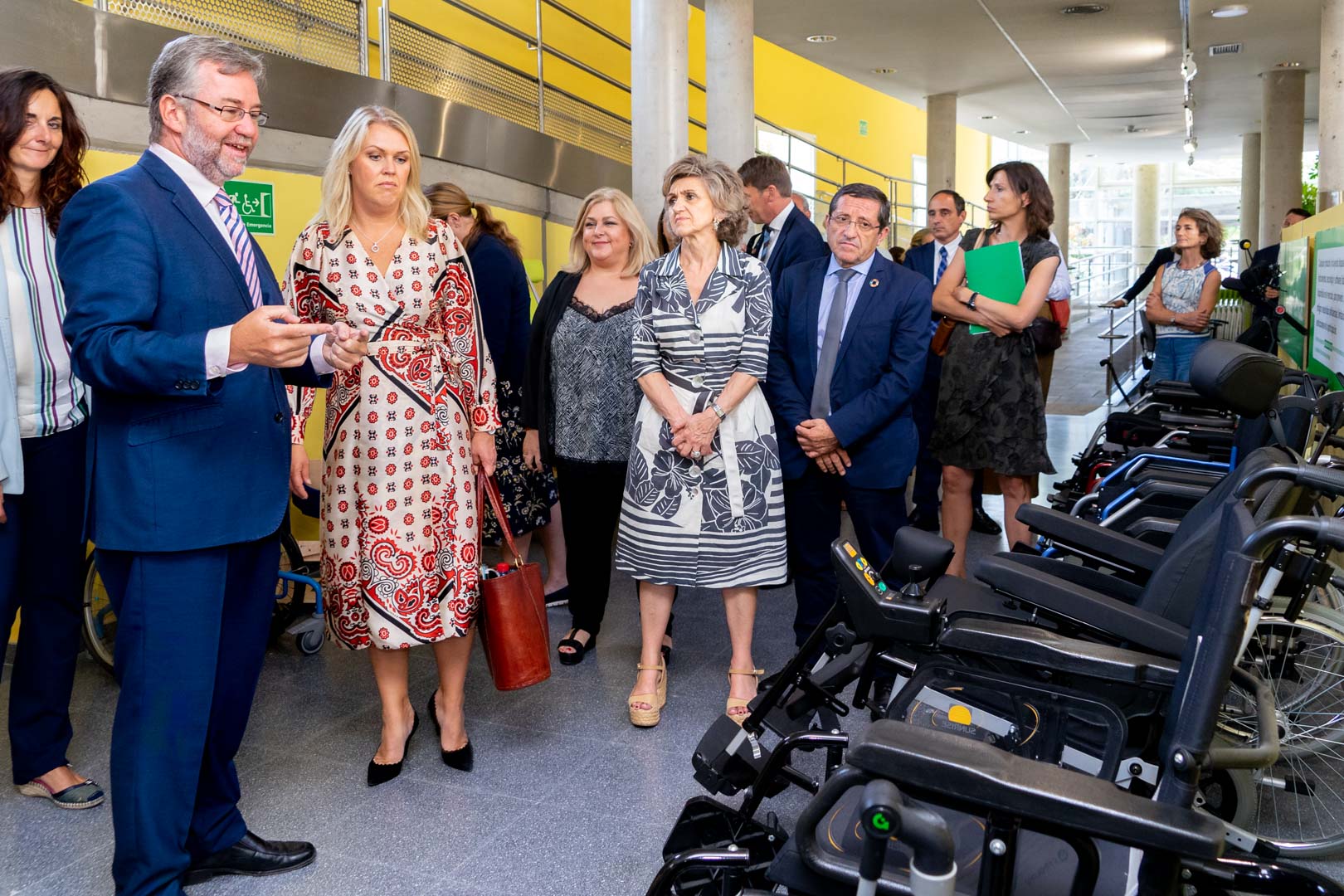 La ministra de Sanidad y Asuntos Sociales de Suecia visitando el Ceapat