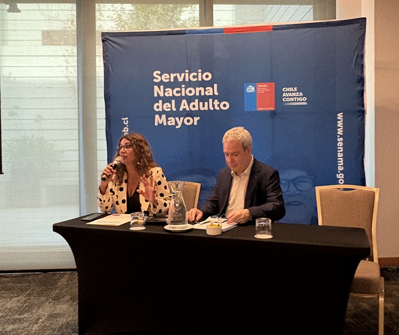 Dos de los ponentes durante su intervención.