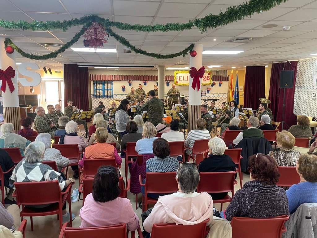 Vista general de las personas asistentes a la actividad.