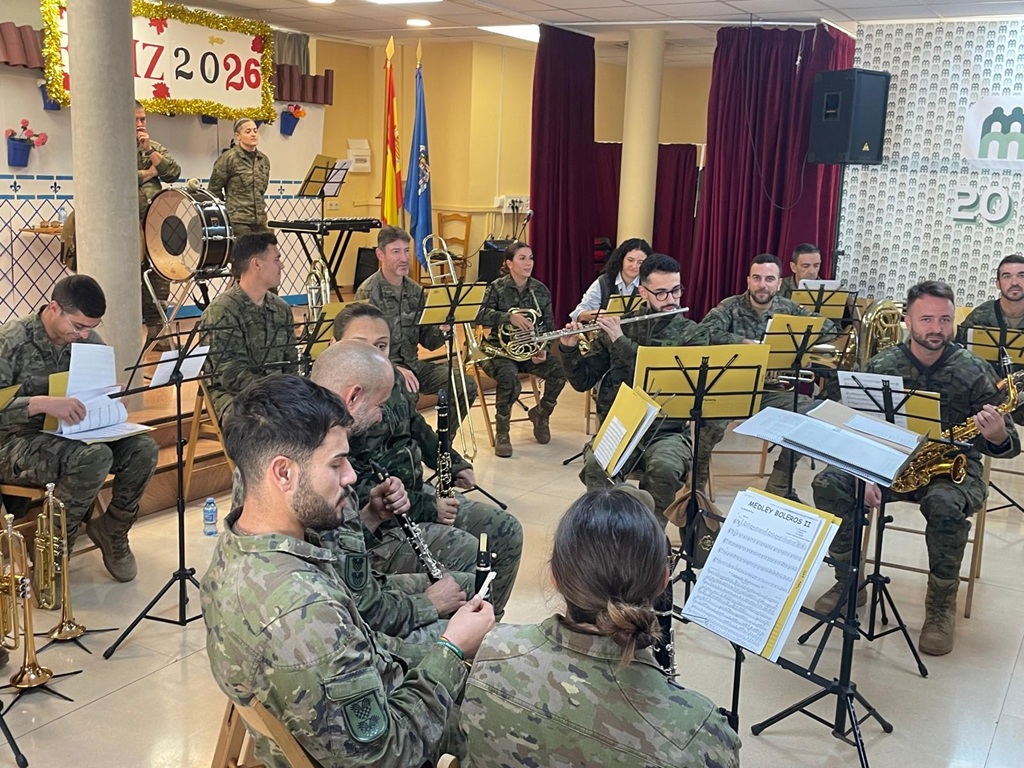 Integrantes de la unidad de música de la Comgemel.