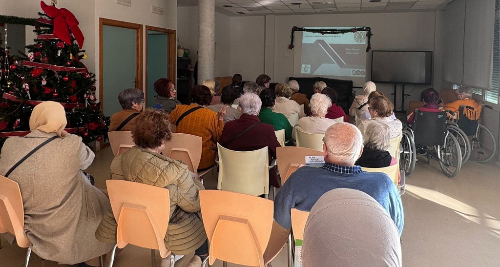 Un momento durante la presentación del «Plan mayor seguridad».