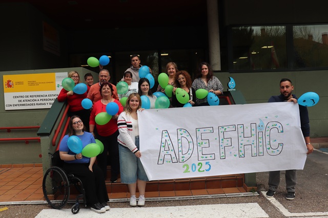 Foto de familia de Adefhic en el Creer.