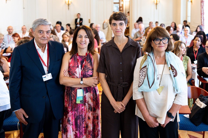 Juan Martín, director del Cenie; Ana de la Puebla, secretaria general de la UIMP; Rosa Martínez, secretaria de Estado de Derechos Sociales y Mayte Sancho, directora general del Imserso.