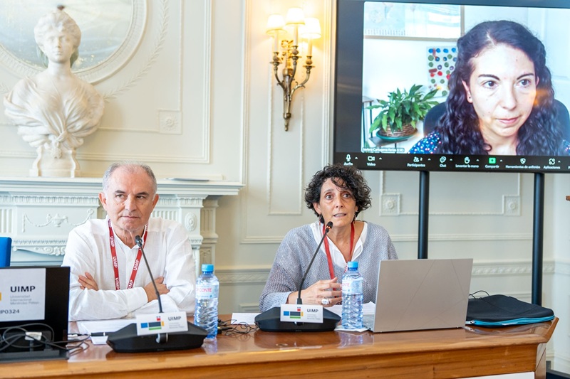 Mesa redonda: cuidar en una sociedad longeva: economía de los cuidados, empleo y sostenibilidad del bienestar.
