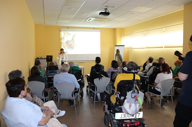 Taller de especialistas con las familias.